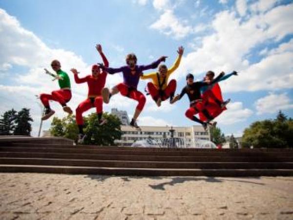 Новина Шоу талантов покорили «усатые» ребята из Донецка (Видео) Ранкове місто. Кропивницький