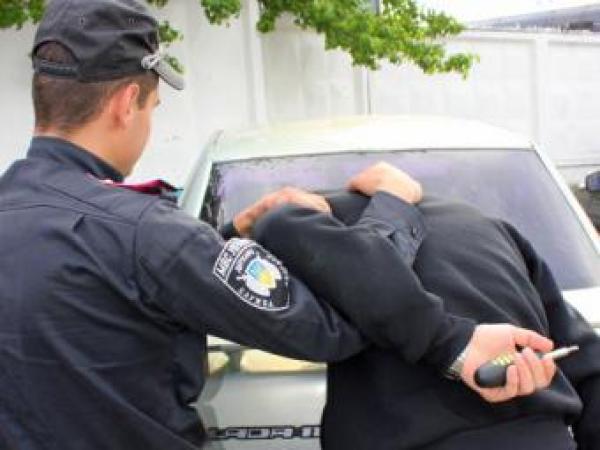 Новина У Кропивницькому поліціянти затримали грабіжника Ранкове місто. Кропивницький
