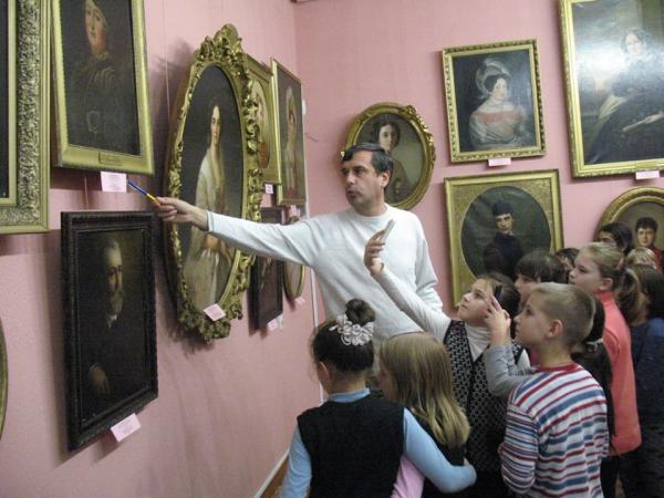 Новина У Кіровоградський художній музей завітали учні сьомої школи Ранкове місто. Кропивницький