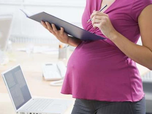 Новина Як стати вагітній на облік в центр зайнятості? Які документи для цього потрібні? Ранкове місто. Кропивницький