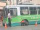 В центрі Кропивницького у тролейбуса відпало колесо (ФОТО)