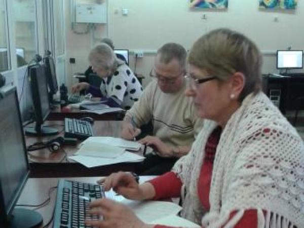 Новина Кропивничанам пропонують інтернет-послуги в бібліотеці Чижевського Ранкове місто. Кропивницький