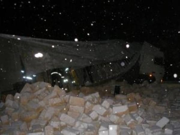 Новина Возле Красноперекопска грузовик с камнем опрокинулся на железнодорожный переезд Ранкове місто. Кропивницький