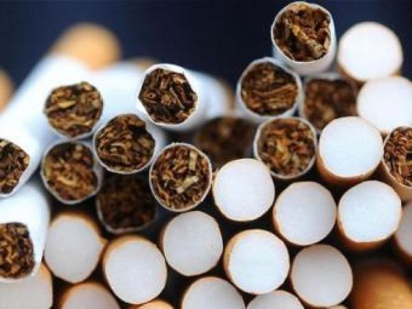 Новина В Ялте налоговая изъяла 8 тысяч пачек сигарет Ранкове місто. Кропивницький