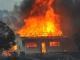 На Кіровоградщині поліцейські врятували на пожежі 40-річну жінку, яка ледве не згоріла заживо у власному будинку