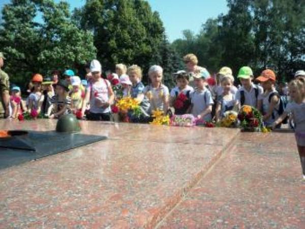 Новина В Кировограде почтили память жертв Второй Мировой войны (ФОТО) Ранкове місто. Кропивницький