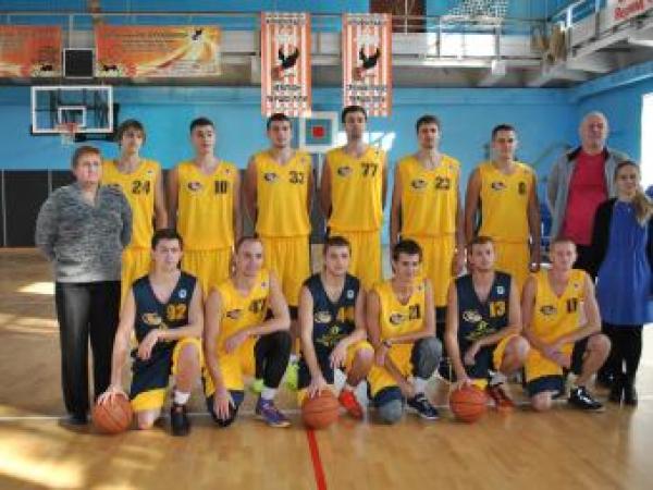 Новина Кировоградские баскетболисты стартуют в чемпионате Украины Ранкове місто. Кропивницький