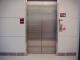 В Крыму ребенок чуть не задохнулся в застрявшем лифте