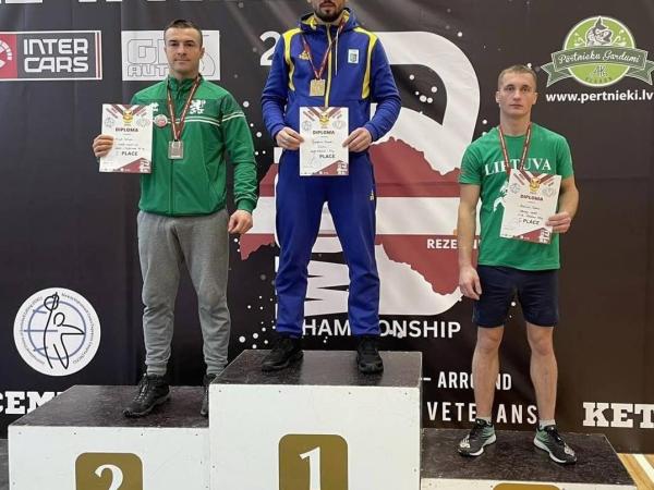 Новина Спортсмен з Кіровоградщини здобув три нагороди на Чемпіонаті світу з гирьового спорту Ранкове місто. Кропивницький