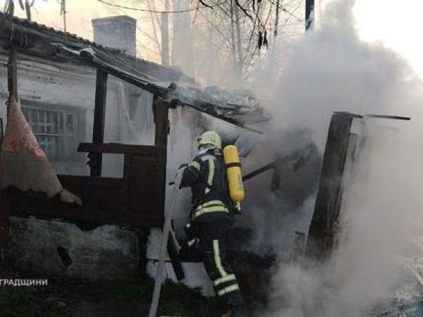Новина На Кіровоградщині за добу рятувальники приборкали чотири пожежі Ранкове місто. Кропивницький