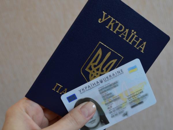 Новина В день виборів на Кіровоградщині видали більше 200 паспортів Ранкове місто. Кропивницький