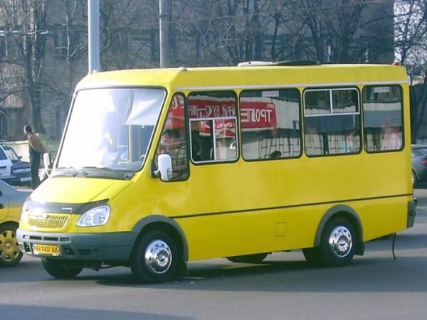 Новина Кропивницький: Через порив водогону змінили рух автобусів Ранкове місто. Кропивницький