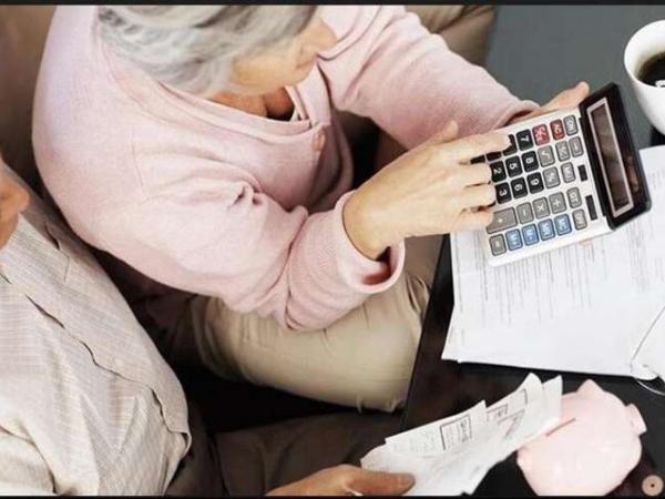 Новина В Україні підвищується пенсійний вік для жінок: хто працюватиме довше Ранкове місто. Кропивницький