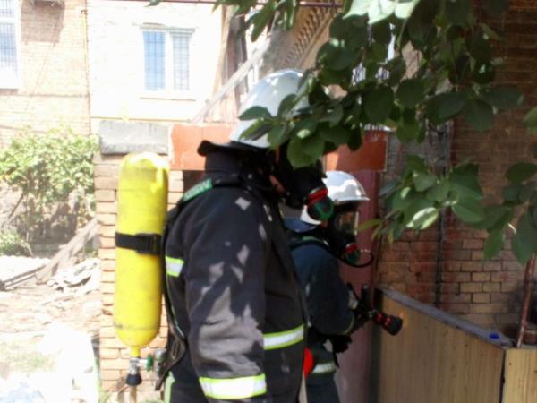 Новина Рятувальники Кіровоградщини приборкали дві пожежі в приватному секторі Ранкове місто. Кропивницький