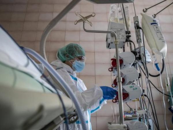 Новина Кіровоградщина: До апаратів штучної вентиляції легень підключено 15 тяжких хворих Ранкове місто. Кропивницький