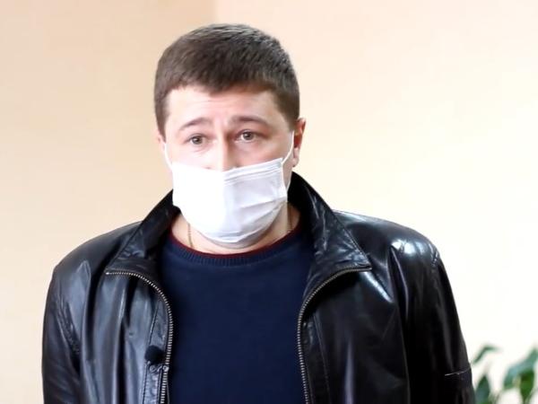 Новина Лікар з Кіровоградщини, який першим подужав коронавірус, звернувся до містян Ранкове місто. Кропивницький