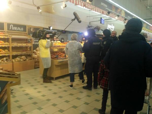 Новина Кропивницькі заклади інспектує «Ревізор магазини» (ФОТО) Ранкове місто. Кропивницький