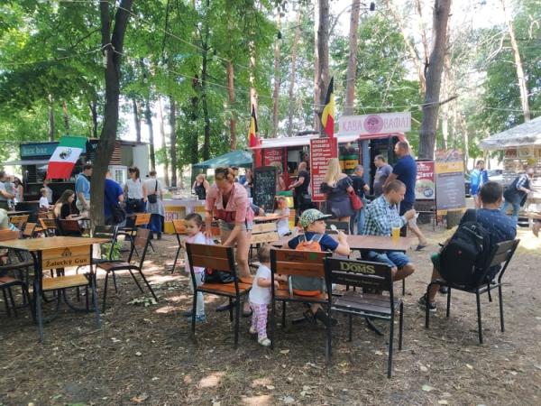 Новина У Кропивницькому стартував четвертий Фестиваль вуличної їжі (ФОТО) Ранкове місто. Кропивницький