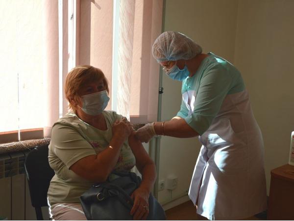 Новина Вакцинація від коронавірусу у Кропивницькому продовжуватиметься і у святкові дні Ранкове місто. Кропивницький