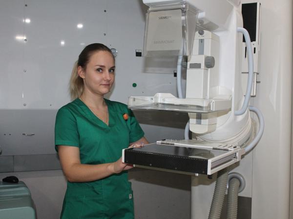 Новина У Кропивницькому TomoClinic безкоштовно проводить мамографію жінкам Ранкове місто. Кропивницький