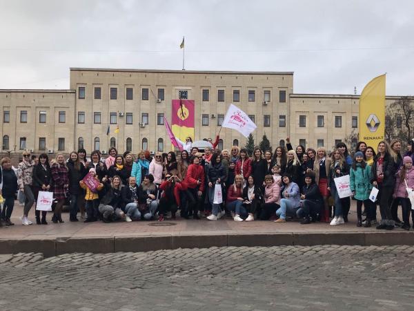 Новина У Кропивницькому втретє до свята 8 березня організовується жіночий автопробіг Ранкове місто. Кропивницький
