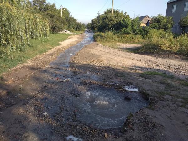 Новина Аварія водної мережі на Кущівці вже успішно ліквідована Ранкове місто. Кропивницький