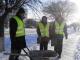На Кіровоградщині безробітні прибирають сніг на вулицях