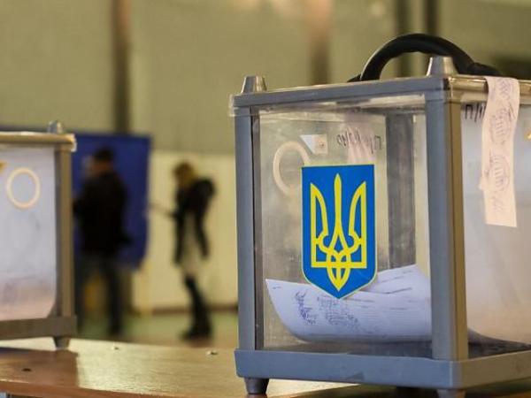 Новина Україна: Для перевезення виборчих бюлетенів не виготовили спеціальні коробки Ранкове місто. Кропивницький