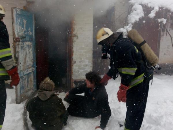 Новина Кіровоградщина: Під час пожежі ледве не загинули два чоловіка Ранкове місто. Кропивницький
