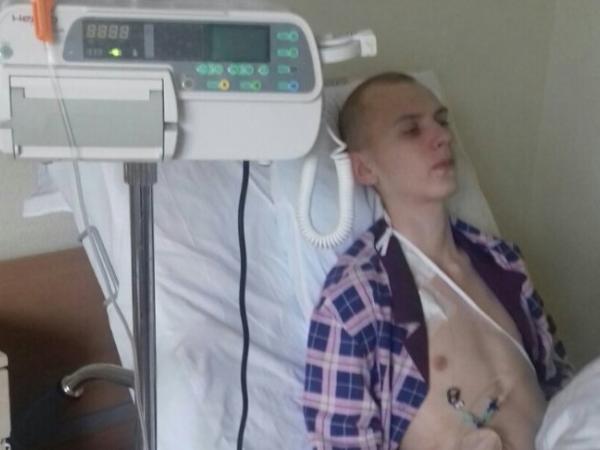 Новина 19-річному хлопцю з Помічної потрібна допомога для проведення хіміотерапії Ранкове місто. Кропивницький