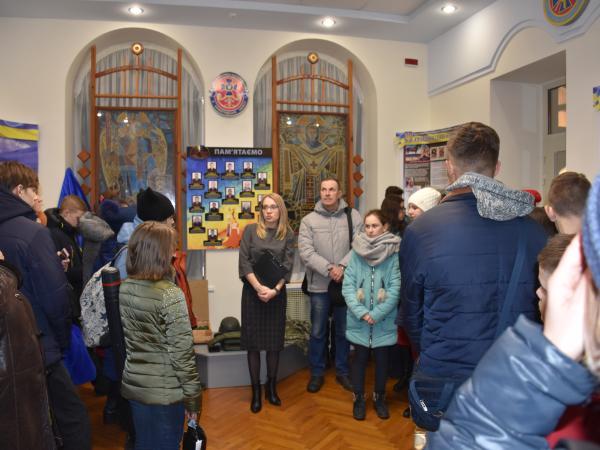 Новина Кропивницькі школярі відвідали музей з історії становлення української спецслужби Ранкове місто. Кропивницький