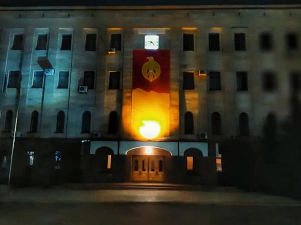 Новина Будівлю Кіровоградської ОДА підсвітили помаранчевим кольором Ранкове місто. Кропивницький