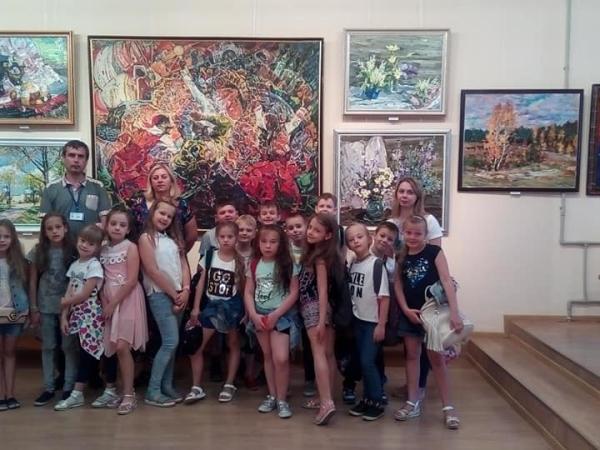 Новина Кропивницькі школярі не марнують вільний час - знайомляться з мистецтвом Ранкове місто. Кропивницький