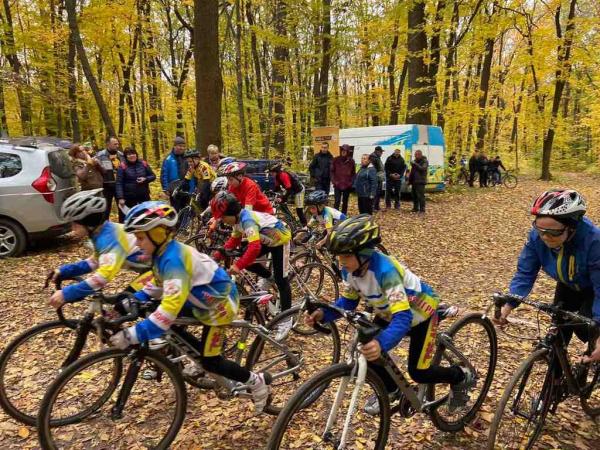 Новина Юні кропивницькі велосипедисти вибороли призові місця на змаганнях Ранкове місто. Кропивницький