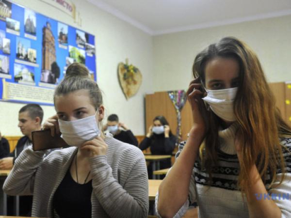Новина В Україні учнів випускних класів повернуть до очного навчання Ранкове місто. Кропивницький