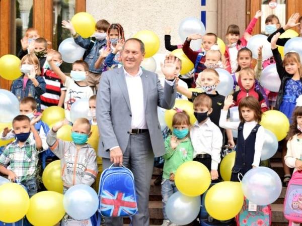 Новина Міський голова Кропивницького вітає малечу з Днем захисту дітей Ранкове місто. Кропивницький