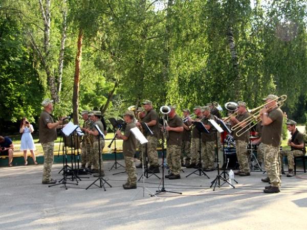 Новина Сьогодні у Кропивницькому звучатиме оркестрова музика Ранкове місто. Кропивницький