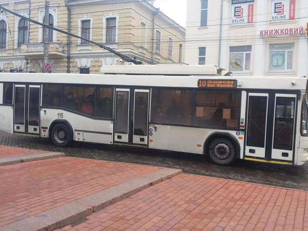 Новина Кропивницький: У громадському транспорті пільговиків їздить більше, ніж платних пасажирів Ранкове місто. Кропивницький