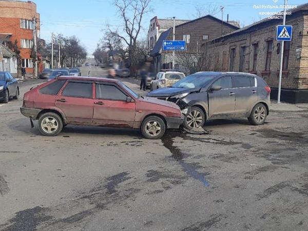 Новина На вулиці Кропивницького сталася аварія Ранкове місто. Кропивницький