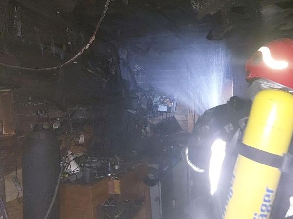 Новина Кропивницький: У гаражі через займання електроприладів сталася пожежа Ранкове місто. Кропивницький