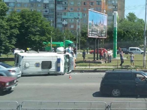 Новина У Кропивницькому сталася ДТП за участі швидкої допомоги (ВІДЕО) Ранкове місто. Кропивницький