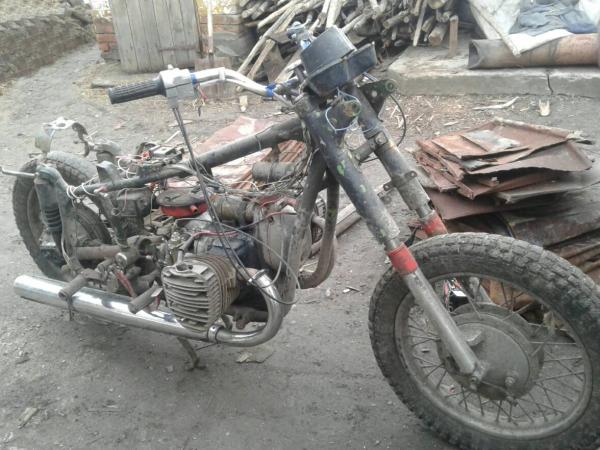 Новина На Знам’янщині молодик викрав мотоцикл з незамкненого гаража Ранкове місто. Кропивницький