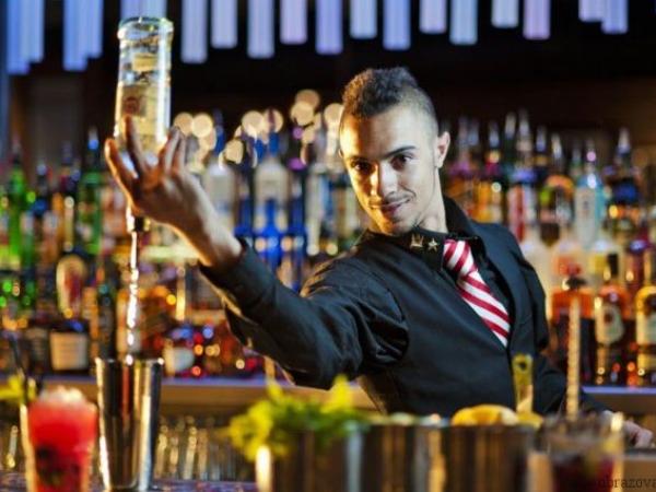 Новина Роботодавці Кіровоградщини пропонують двадцять вакансій для барменів Ранкове місто. Кропивницький