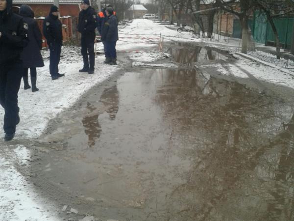 Новина У Кропивницькому мешканці приватного сектора потерпають від потопу (ФОТО) Ранкове місто. Кропивницький
