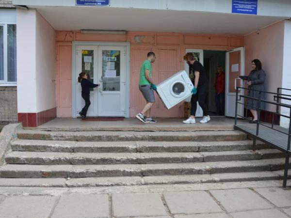 Новина Як у Кропивницькому допомагають переселенцям найнеобхіднішим Ранкове місто. Кропивницький
