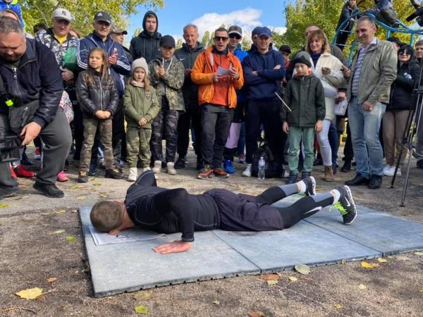 Новина Кропивницький військовий встановив національний рекорд з вправи бьорпі Ранкове місто. Кропивницький