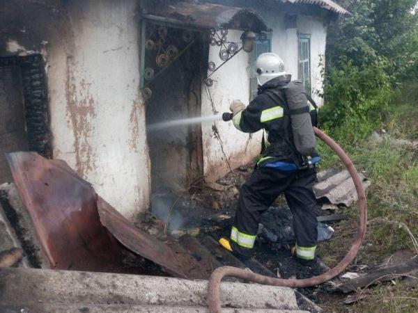 Новина Впродовж доби на Кіровоградщині вогнеборці приборкали три пожежі Ранкове місто. Кропивницький