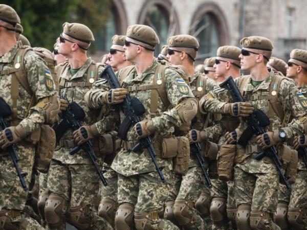 Новина Від зарплат до стандартів НАТО. 5 змін у Збройних силах України Ранкове місто. Кропивницький