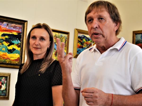 Новина Виставка картин, написаних пальцями, приїхала до Кропивницького (ФОТО) Ранкове місто. Кропивницький