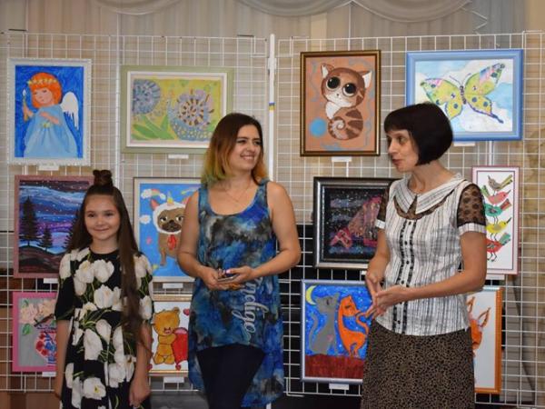Новина Юна художниця відкрила власну виставку у Кропивницькому до Дня захисту дітей (ФОТО) Ранкове місто. Кропивницький